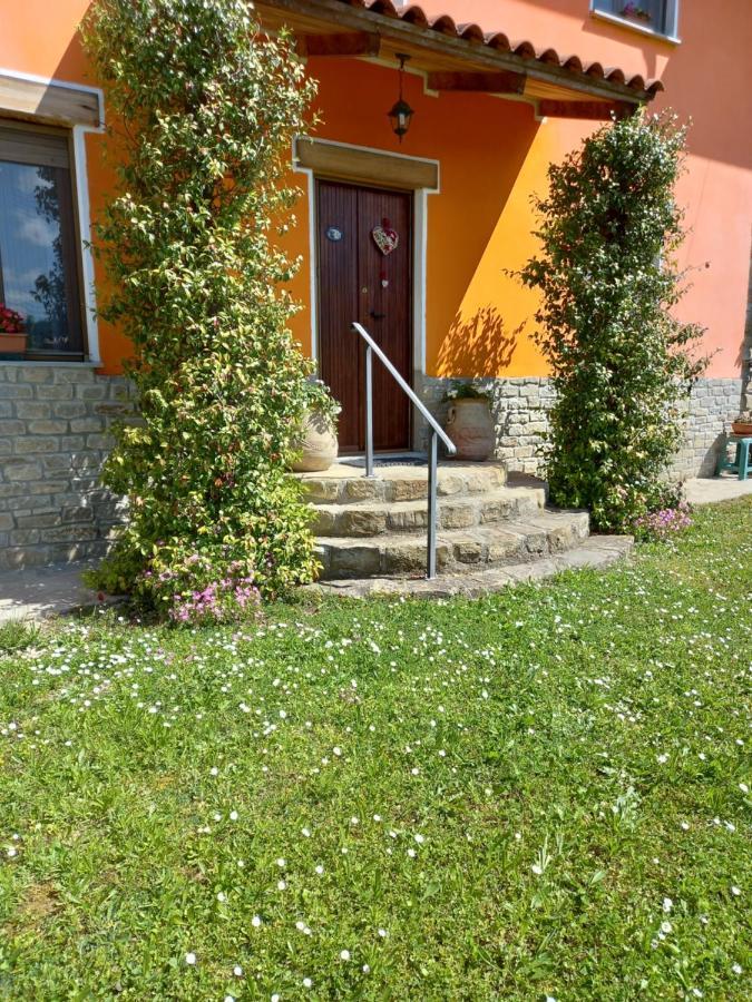 Ca D' Fefi Bed & Breakfast Gorzegno Bagian luar foto