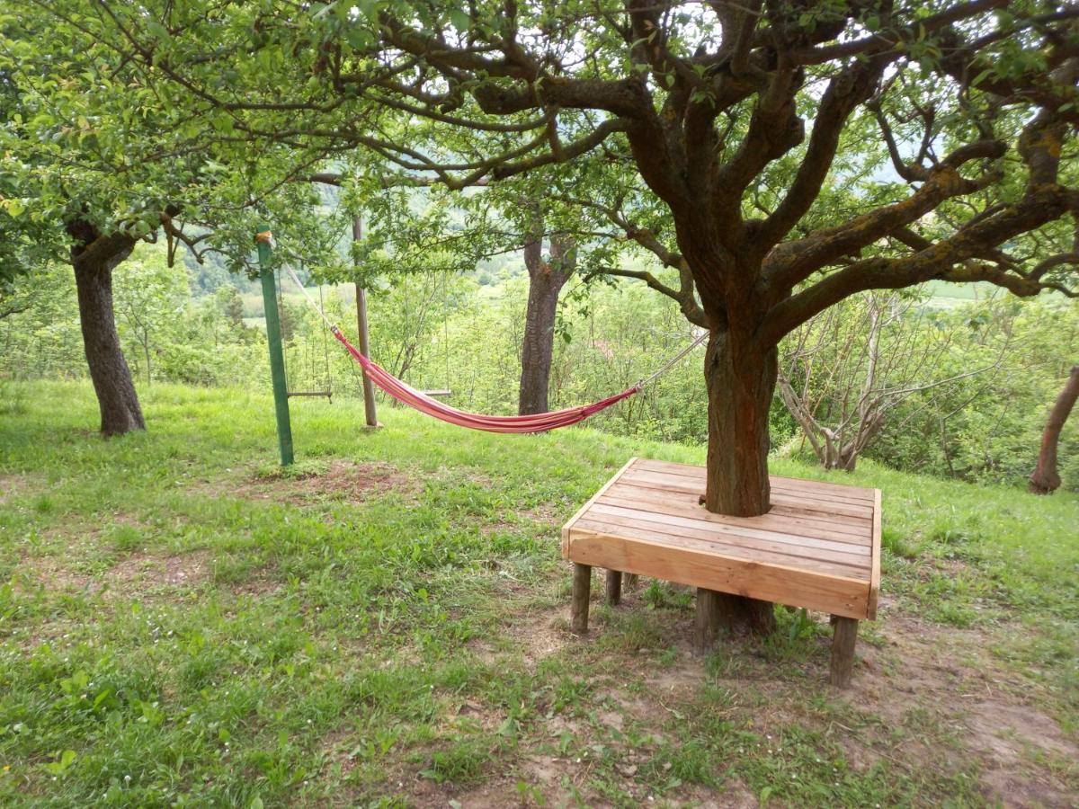Ca D' Fefi Bed & Breakfast Gorzegno Bagian luar foto