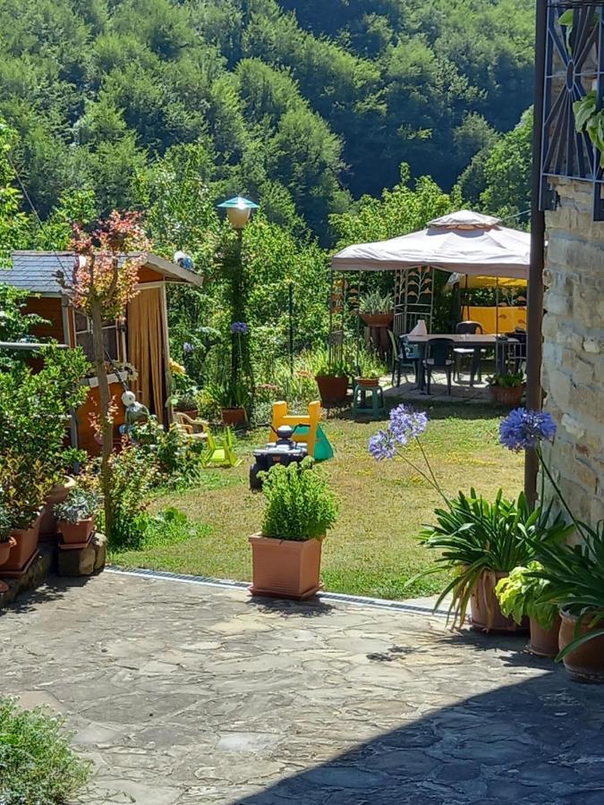 Ca D' Fefi Bed & Breakfast Gorzegno Bagian luar foto
