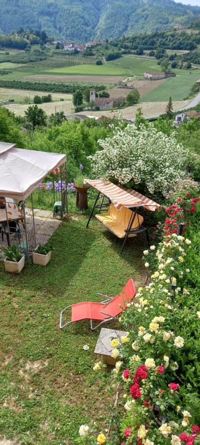 Ca D' Fefi Bed & Breakfast Gorzegno Bagian luar foto
