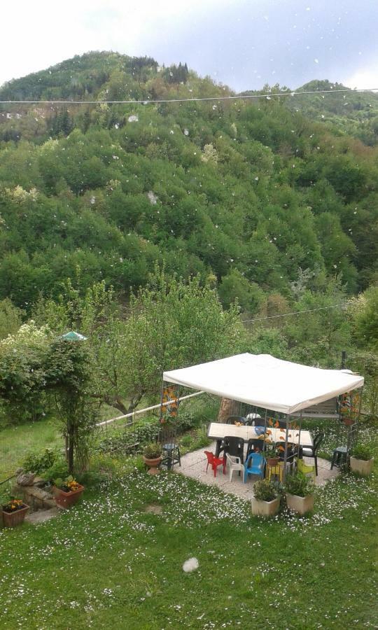 Ca D' Fefi Bed & Breakfast Gorzegno Bagian luar foto